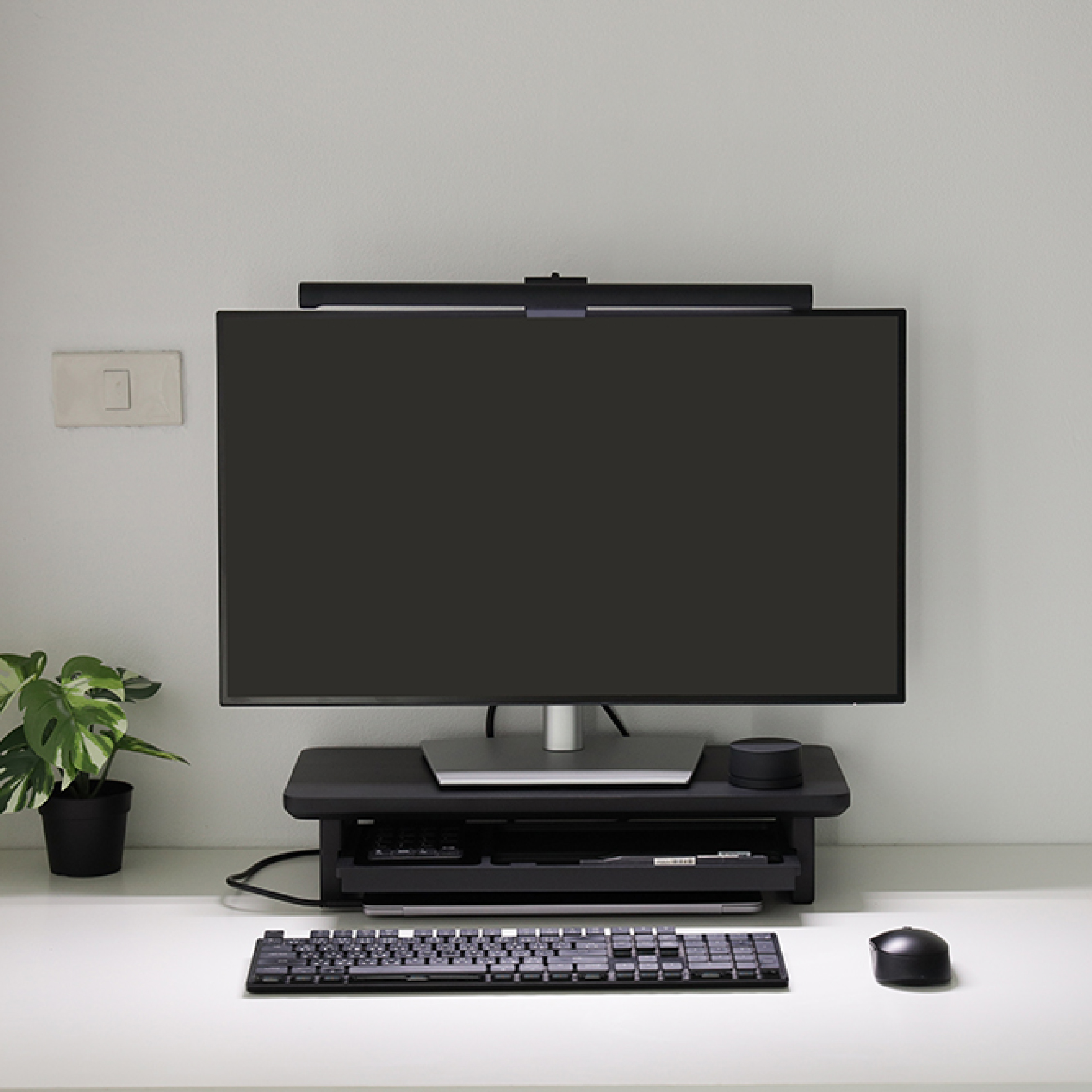 THOMAS-M Black monitor stand