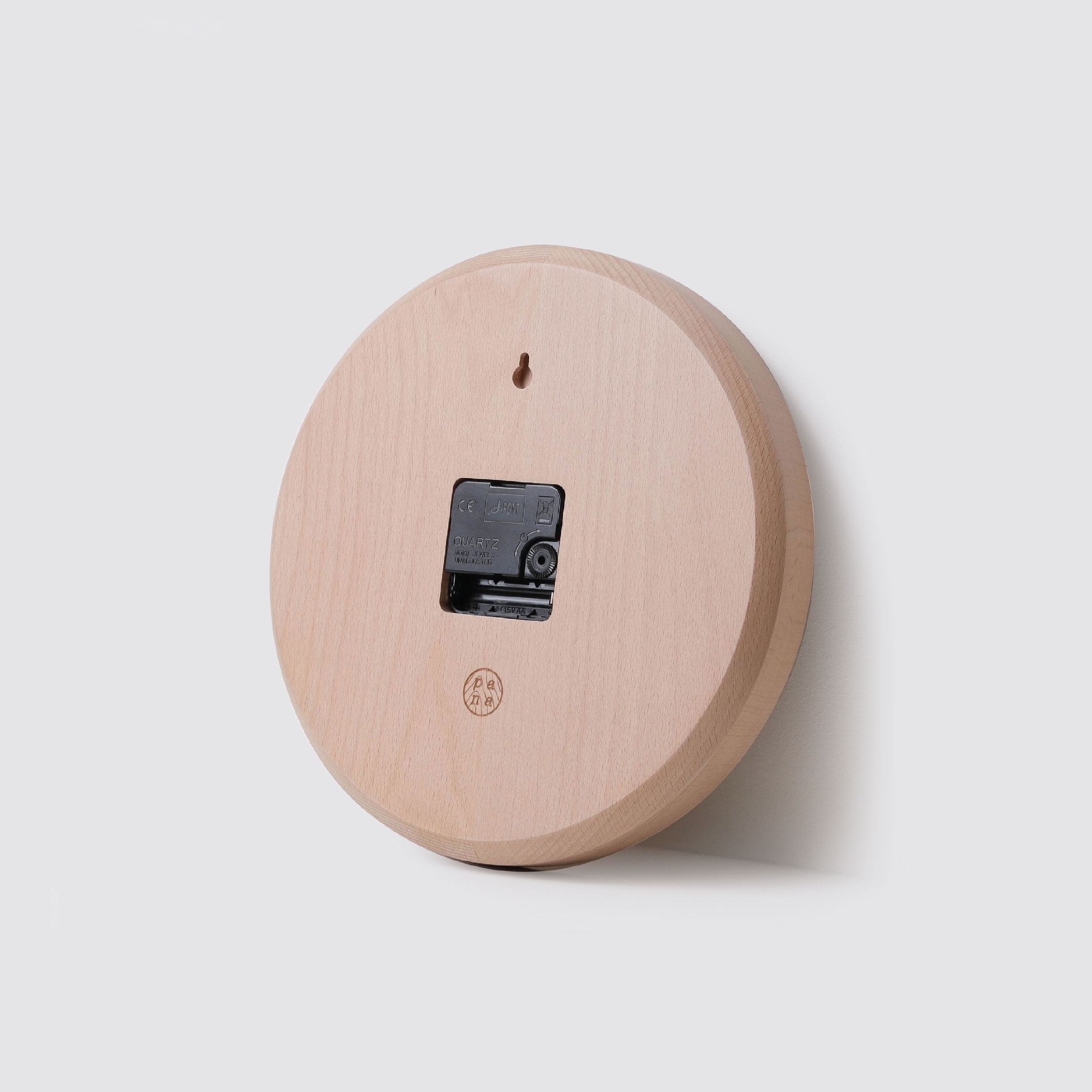 COBY-W 26 wall clock