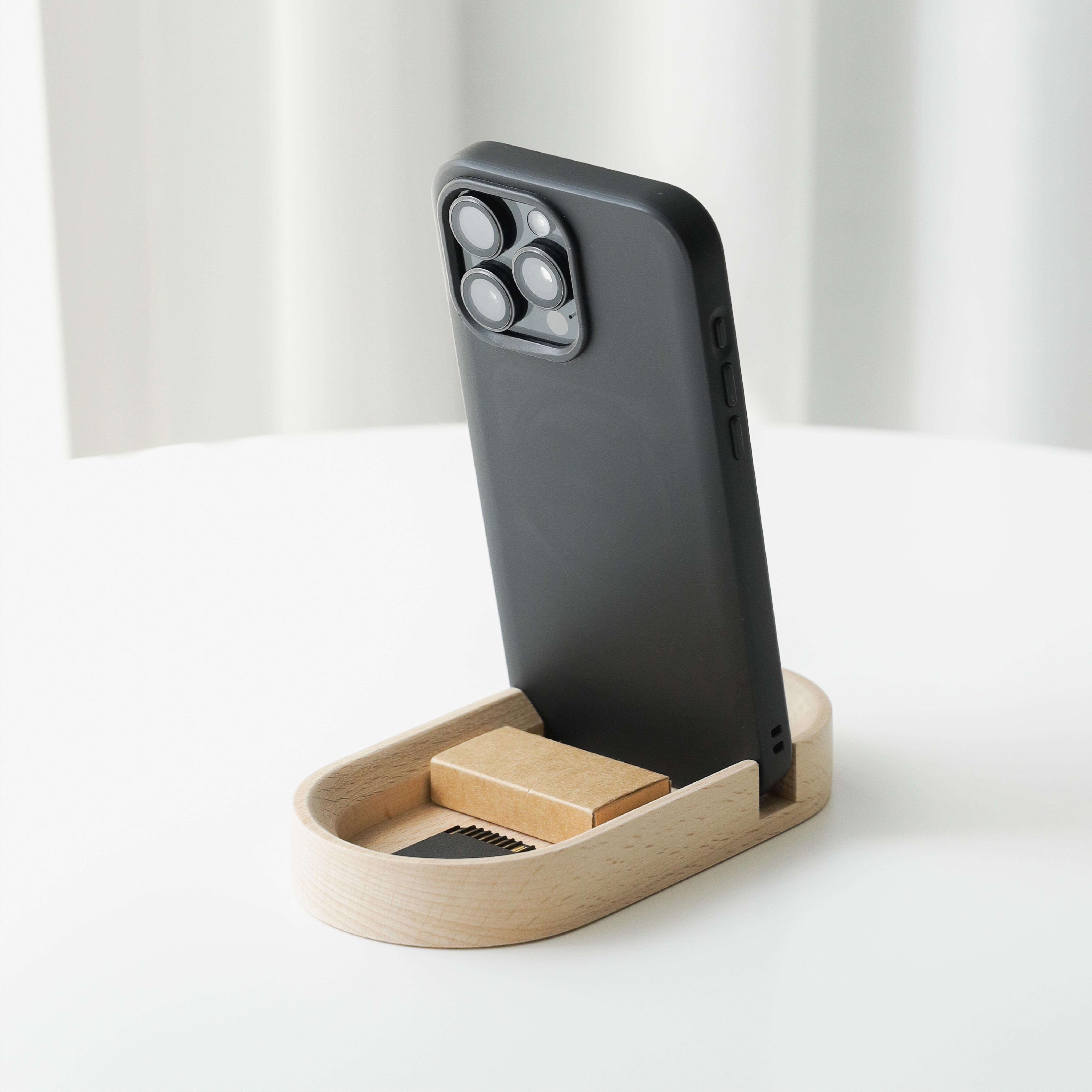 BILLY- Capsule Phone stand