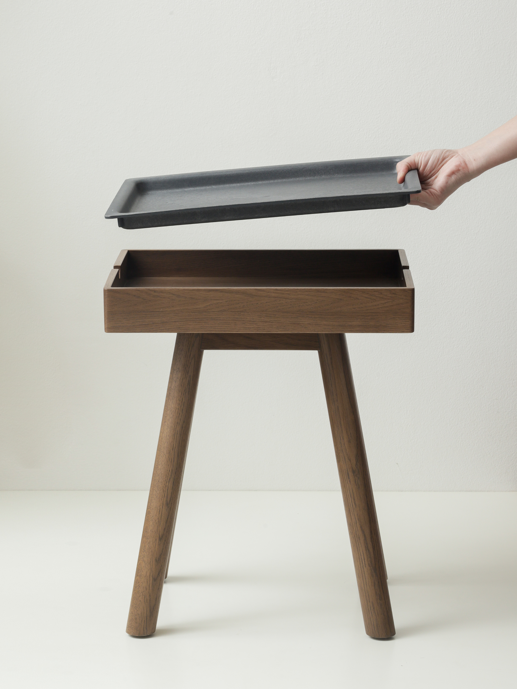 LAYER C I Dark Oak - Grey Tray I coffee Table